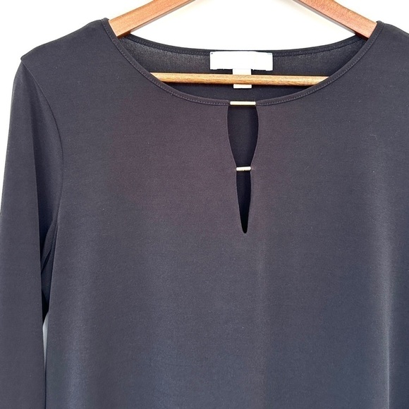 Michael Kors top with split neck, bell sleeves, loose fitting, stretch knit - Picture 2 of 12